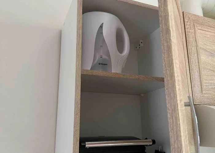 Haris 1 * Ханья